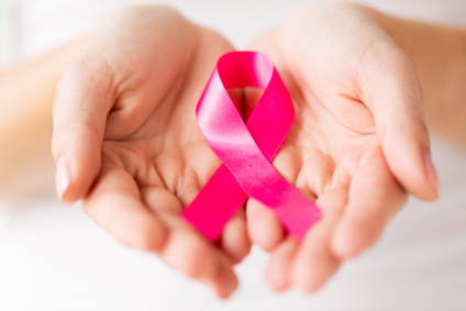 La malattia parodontale aumenta il rischio di cancro al seno nelle donne in postmenopausa